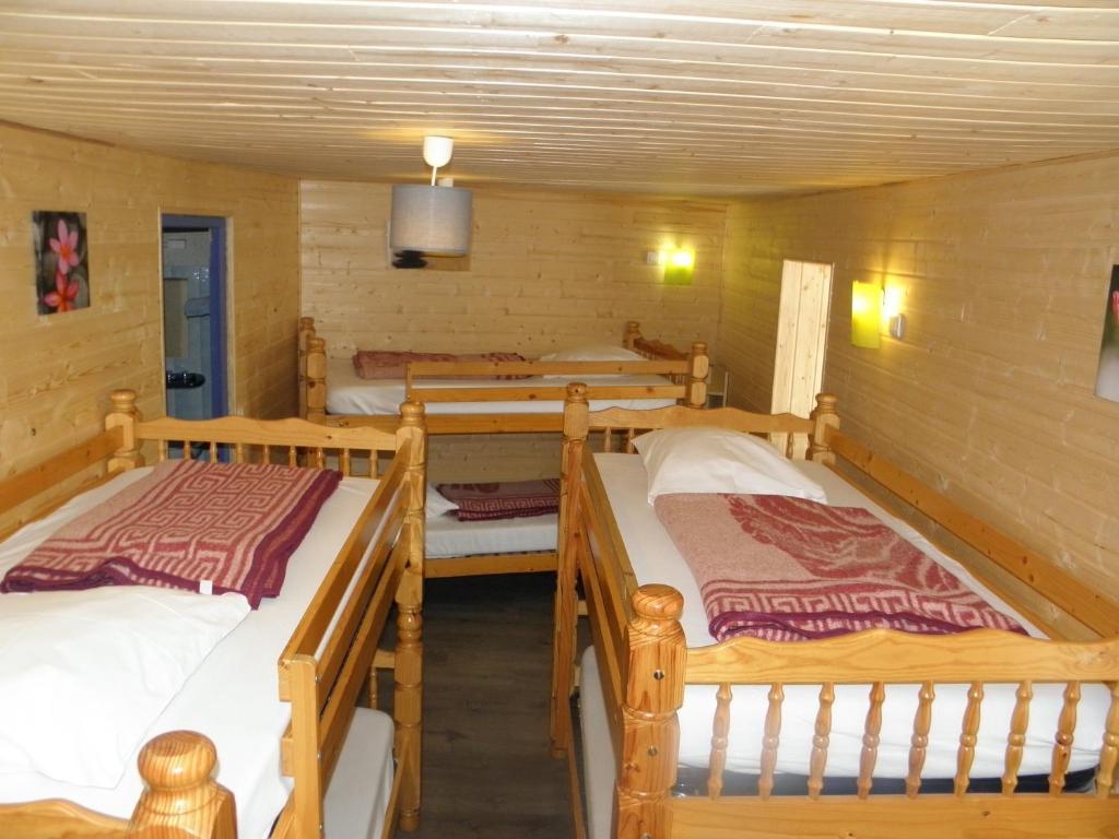 Gîte Auberge Les Terres Blanches de Méolans Zimmer foto
